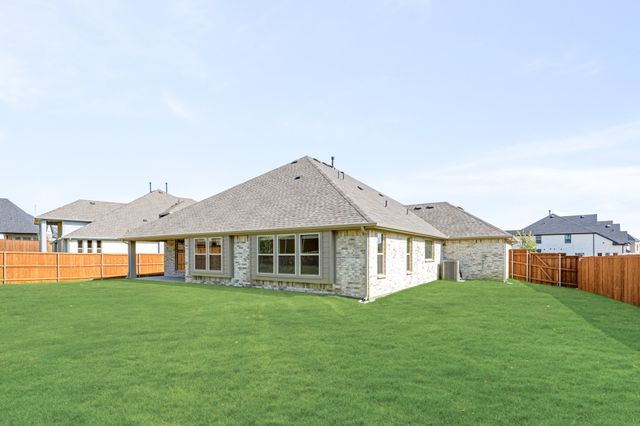 2303 Christopher Road, Mansfield, TX 76063