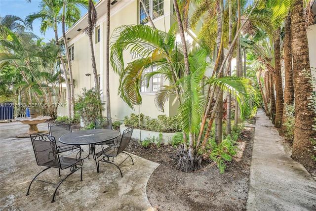 1561 Lenox Ave 2, Miami Beach, FL 33139