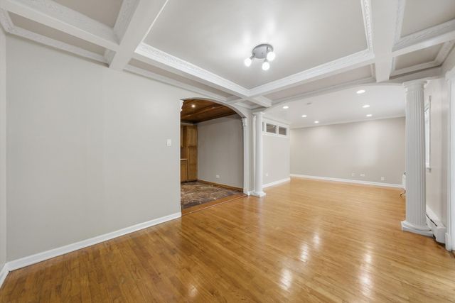 702 Dempster Street G4, Mount Prospect, IL 60056