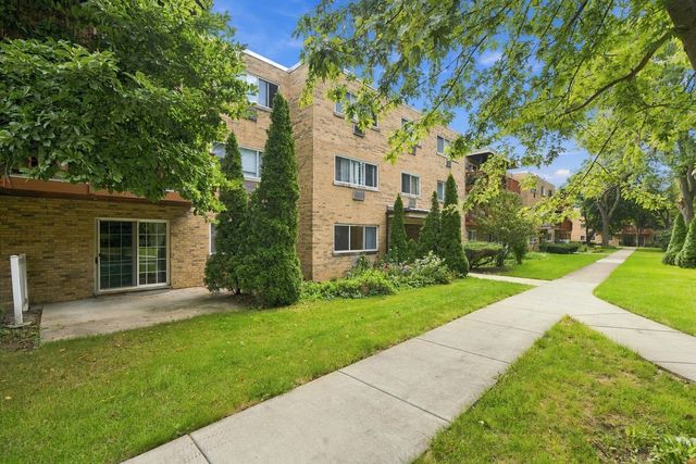 702 Dempster Street G4, Mount Prospect, IL 60056