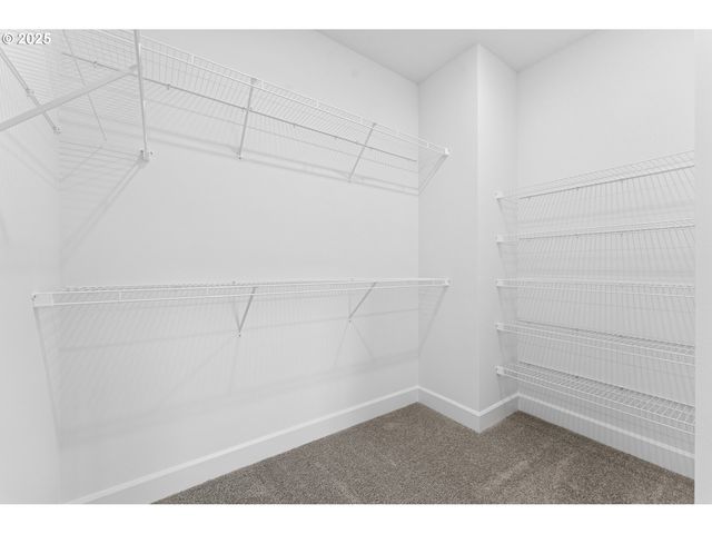 3312 Se Arrowhead Ave, Hillsboro, OR 97123