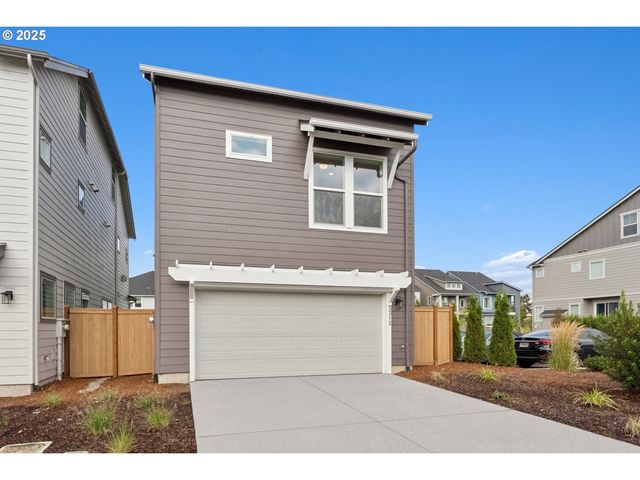 3312 Se Arrowhead Ave, Hillsboro, OR 97123