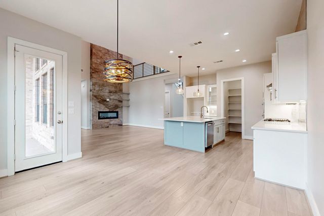 2314 Windjammer Way, Rowlett, TX 75088