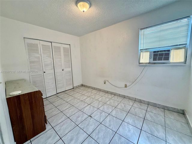 718 SW 11th Avenue 6, Miami, FL 33130