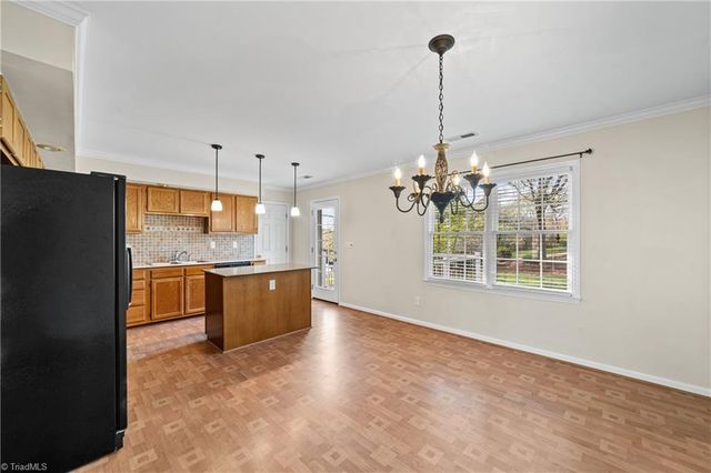 6200 Spring Park Road, Clemmons, NC 27012