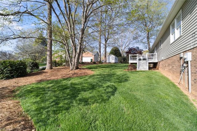 6200 Spring Park Road, Clemmons, NC 27012