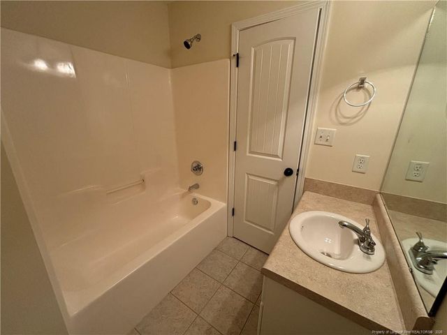 3130 Horsepen Branch, Fayetteville, NC 28306