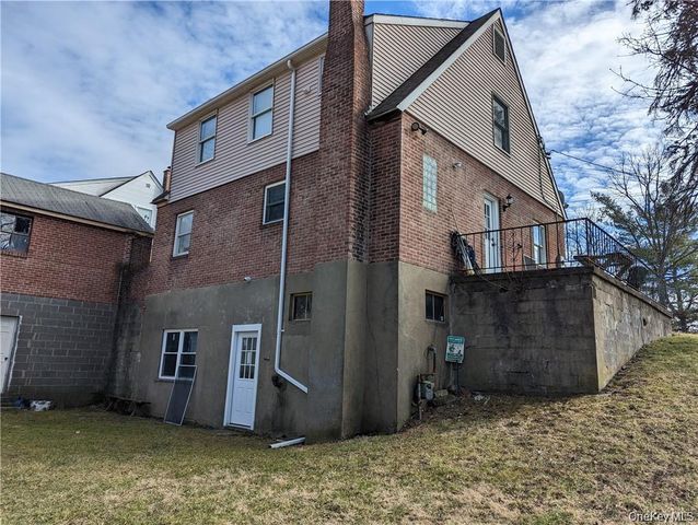 374 South Street, Newburgh, NY 12550