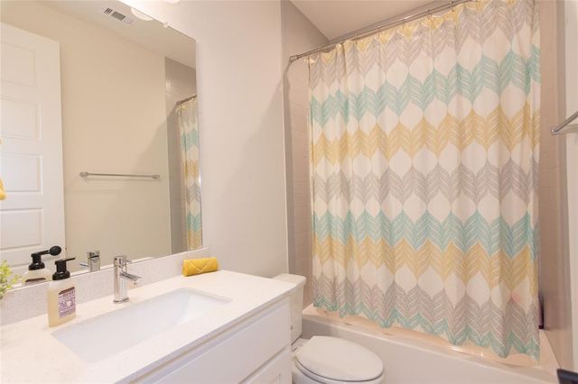 205 Eiglehart RD, Austin, TX 78737