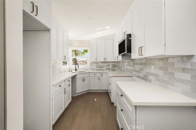 626 S Caswell Avenue, Compton, CA 90220