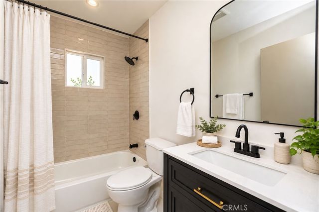 626 S Caswell Avenue, Compton, CA 90220