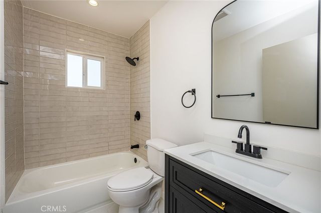 626 S Caswell Avenue, Compton, CA 90220