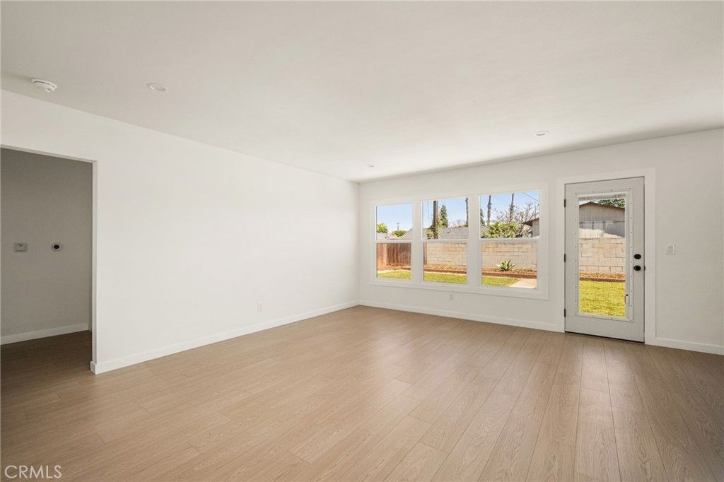 626 S Caswell Avenue, Compton, CA 90220 — photo 4