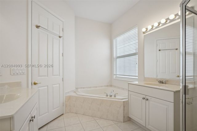 4460 Mariners Cove Dr, Wellington, FL 33449