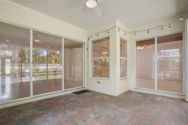 4460 Mariners Cove Dr, Wellington, FL 33449
