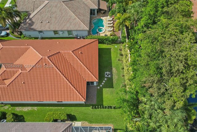 4460 Mariners Cove Dr, Wellington, FL 33449