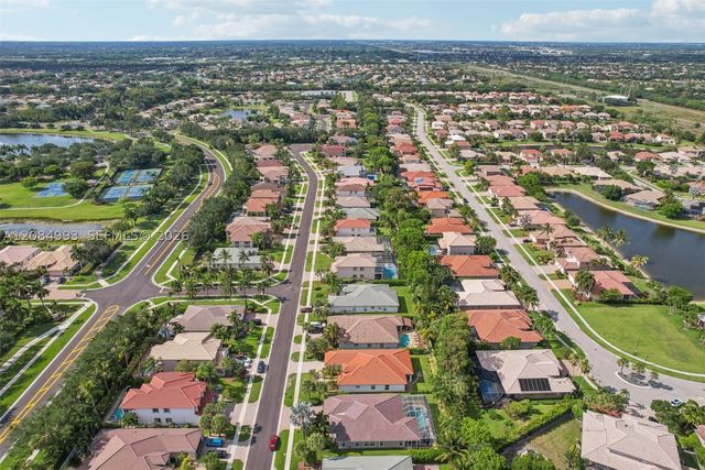 4460 Mariners Cove Dr, Wellington, FL 33449