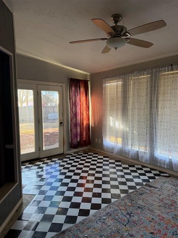 302 NW Ridgeview Way, Lawton, OK 73505