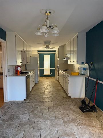 302 NW Ridgeview Way, Lawton, OK 73505