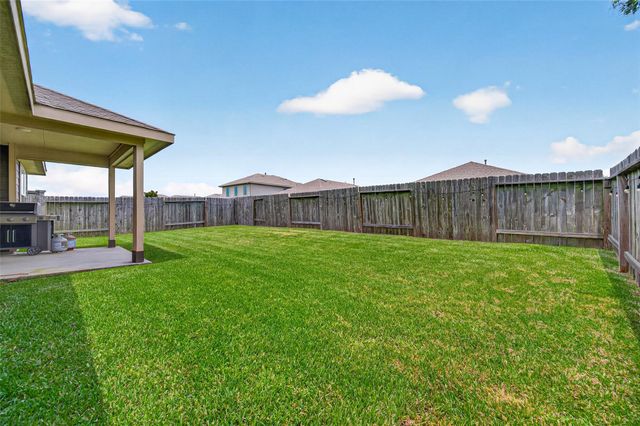 18402 Pelham Hollow Trail, Richmond, TX 77407