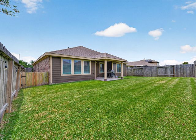 18402 Pelham Hollow Trail, Richmond, TX 77407