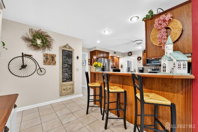 460 Elwood Street, Piscataway, NJ 08854