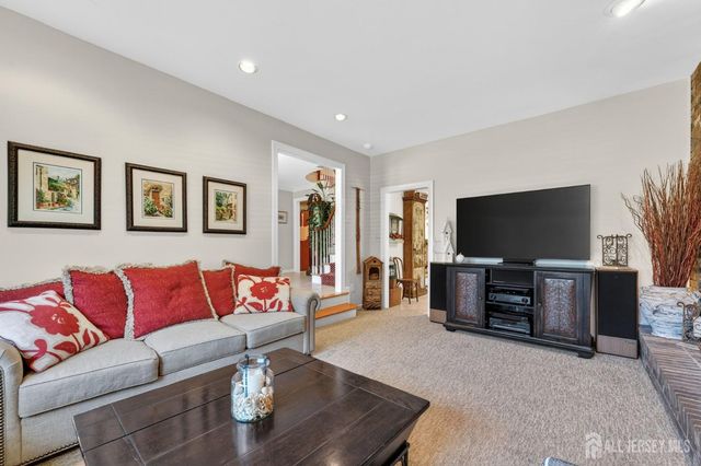 460 Elwood Street, Piscataway, NJ 08854