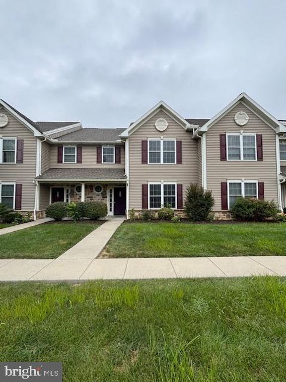 312 EMERALD LN, Reading, PA 19610