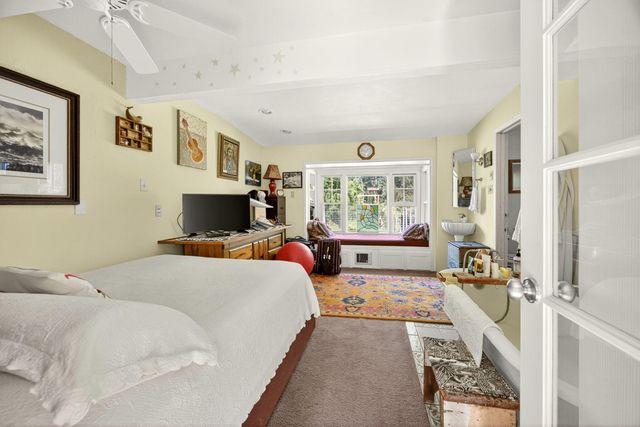 3950 Little Applegate Road, Jacksonville, OR 97530