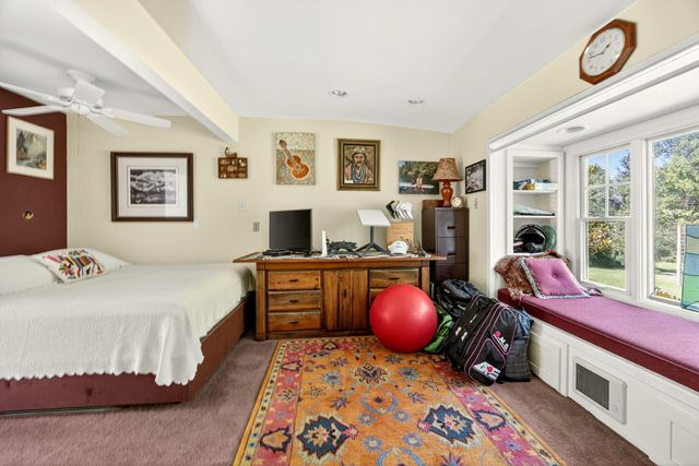 3950 Little Applegate Road, Jacksonville, OR 97530