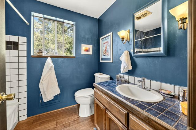 3950 Little Applegate Road, Jacksonville, OR 97530