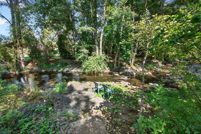 3950 Little Applegate Road, Jacksonville, OR 97530