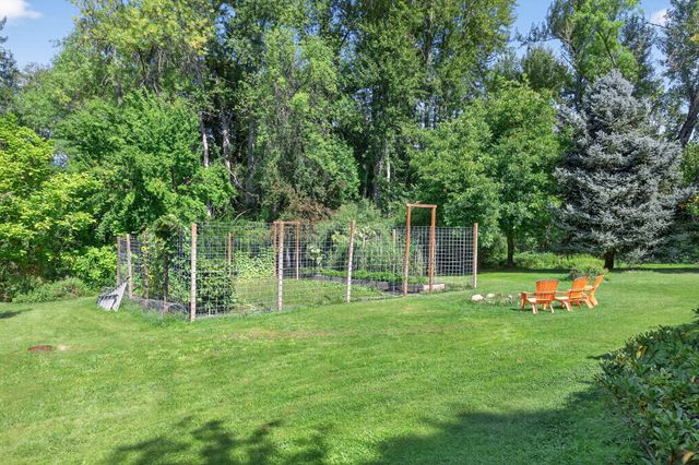 3950 Little Applegate Road, Jacksonville, OR 97530