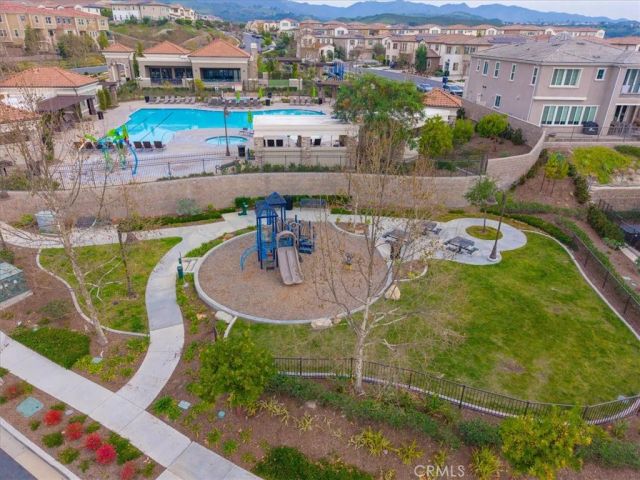 608 Shadowbrook, Lake Forest, CA 92610