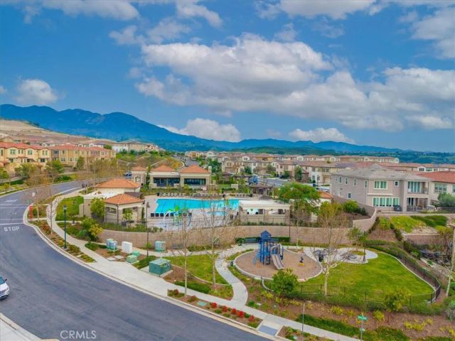 608 Shadowbrook, Lake Forest, CA 92610