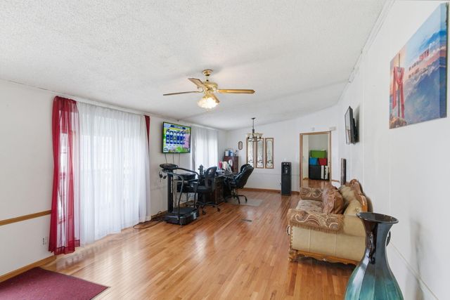 Address unavailable.