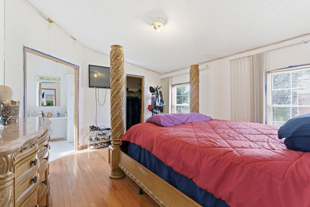 Address unavailable.