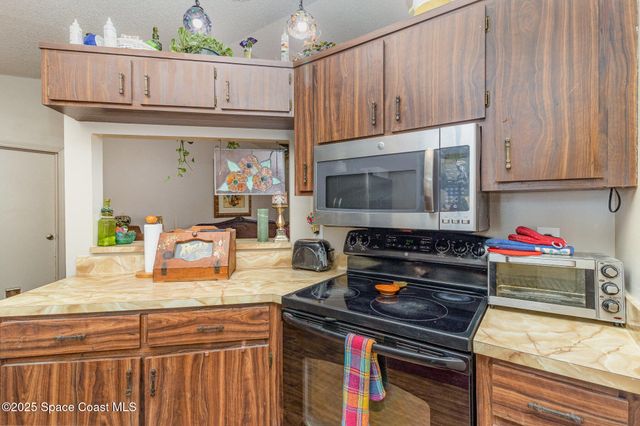 1666 Yamada Street SE, Palm Bay, FL 32909