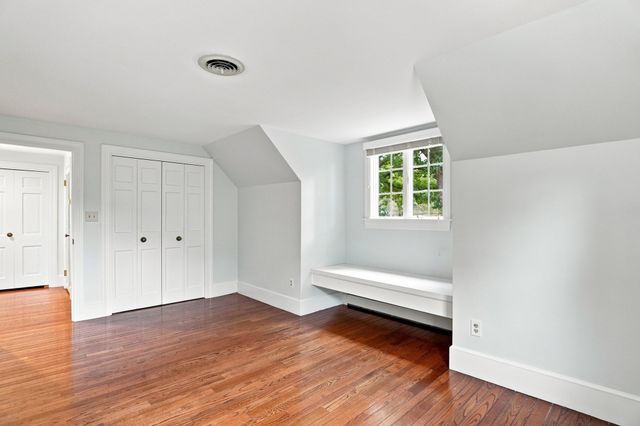 25 Grandview Road, Chelmsford, MA 01824