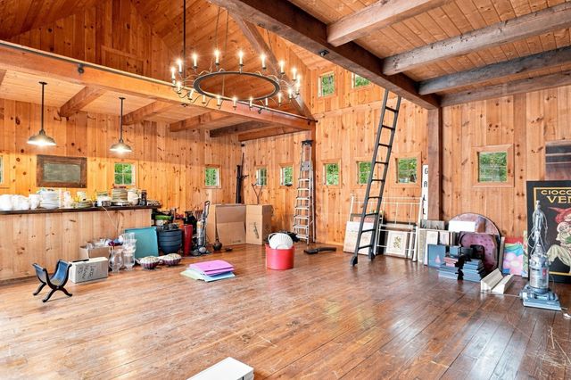 25 Grandview Road, Chelmsford, MA 01824