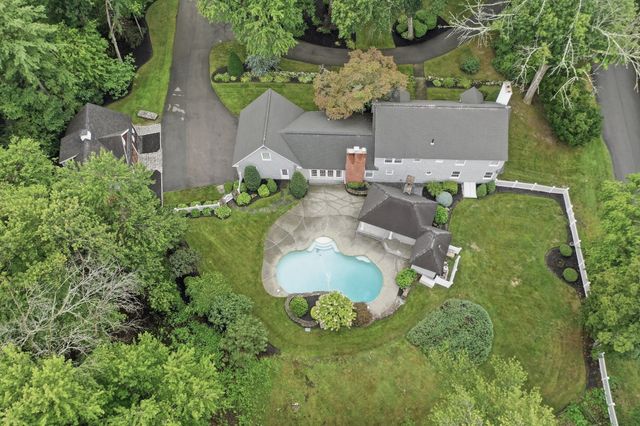 25 Grandview Road, Chelmsford, MA 01824