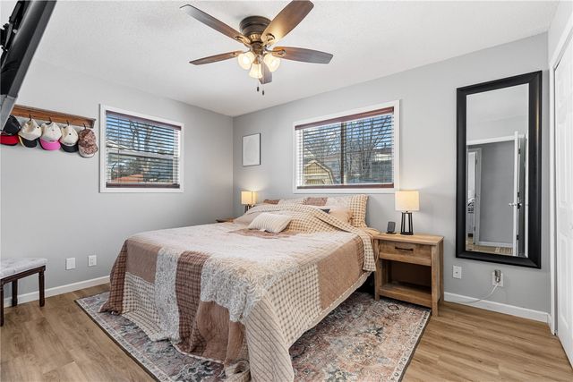 1719 South View Drive NW, Cedar Rapids, IA 52405