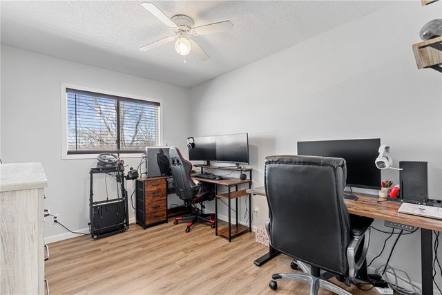 1719 South View Drive NW, Cedar Rapids, IA 52405