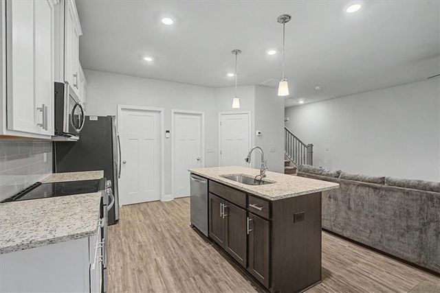 1360 Sugar Glen Court, Lawrenceville, GA 30044