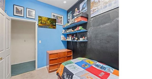 84 Long Pond Lane, New York City, NY 10304