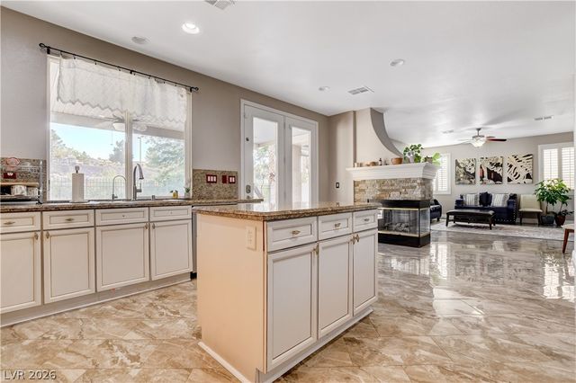 1693 Ravanusa Drive, Henderson, NV 89052