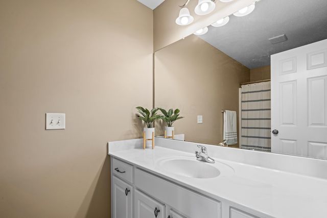 8147 Millway Loop, Powell, OH 43065