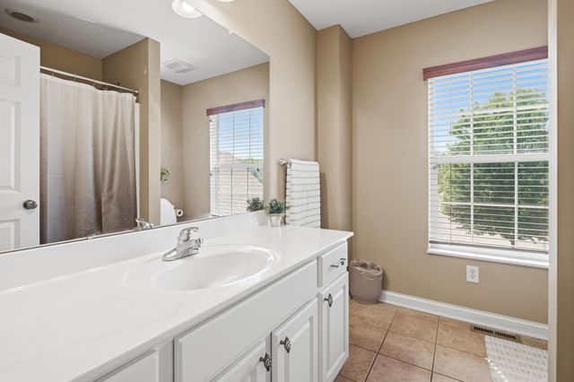 8147 Millway Loop, Powell, OH 43065