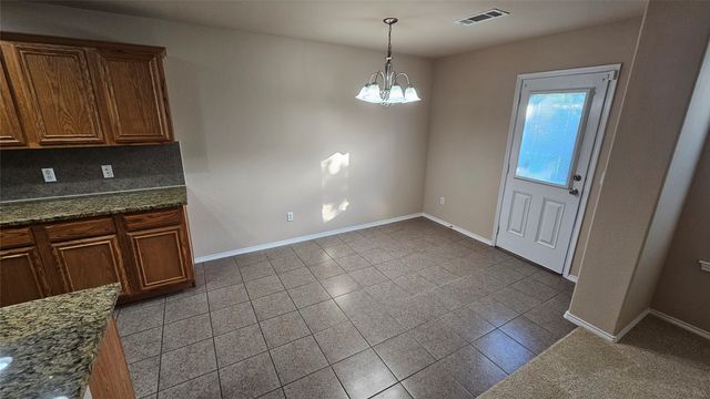 8304 Mossberg Drive, Arlington, TX 76002