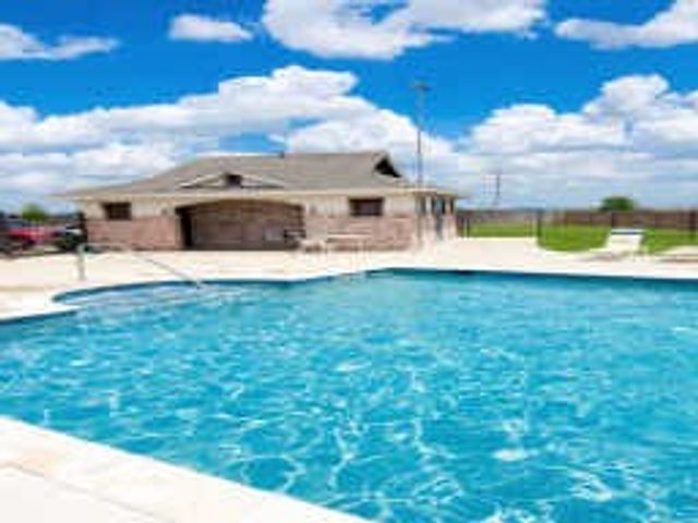 8304 Mossberg Drive, Arlington, TX 76002